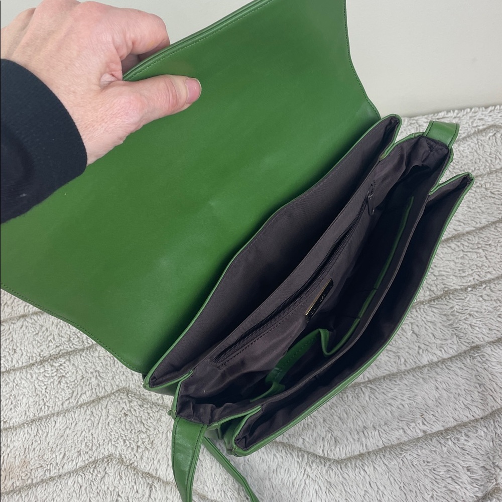 Green Leather Bag - Picture 8 of 15